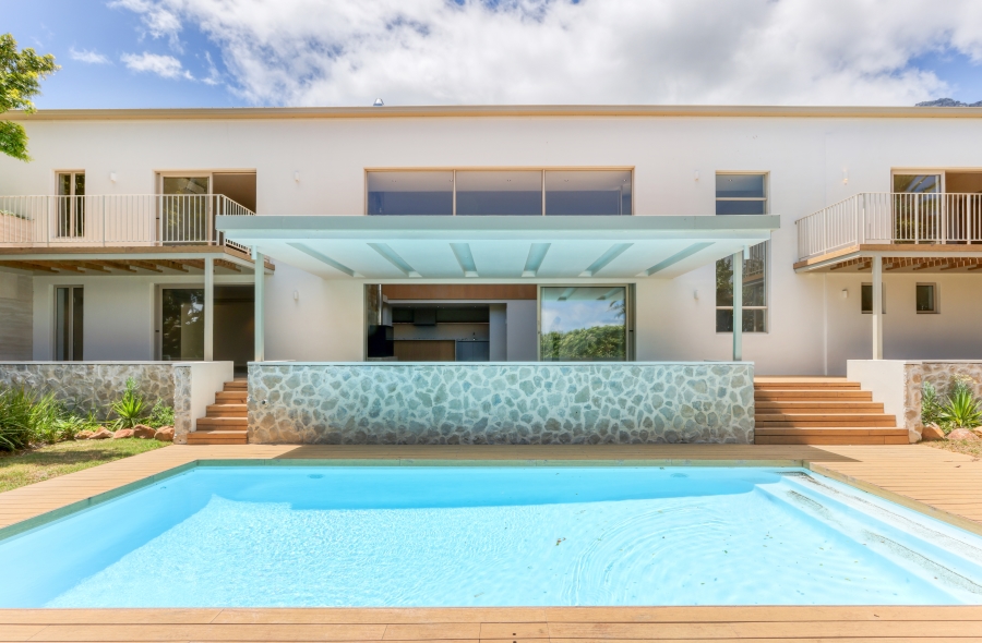 5 Bedroom Property for Sale in Camps Bay Western Cape